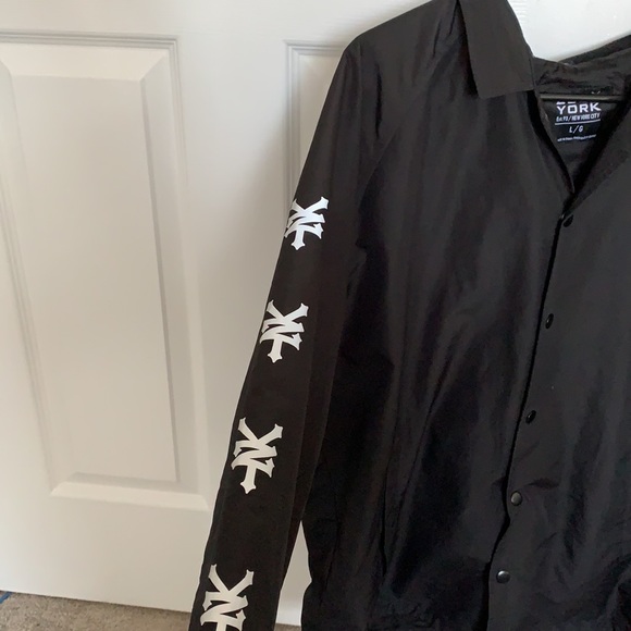 Black Zoo York button up jacket (large) - Picture 3 of 4